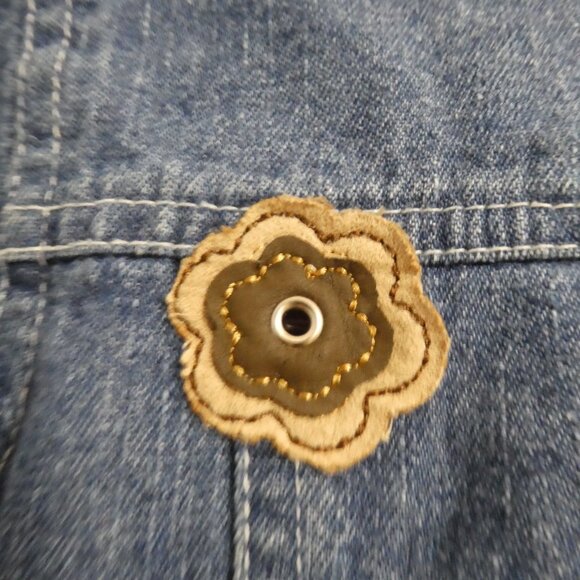 NANETTE | 12 months | Snap Button Closure Denim Jacket W/ Butterfly & Flowers - Picture 16 of 16